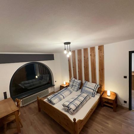 Fewo Bay Schwaebeleholz Mit 2 Schlafzimmern Sonthofen Exterior foto